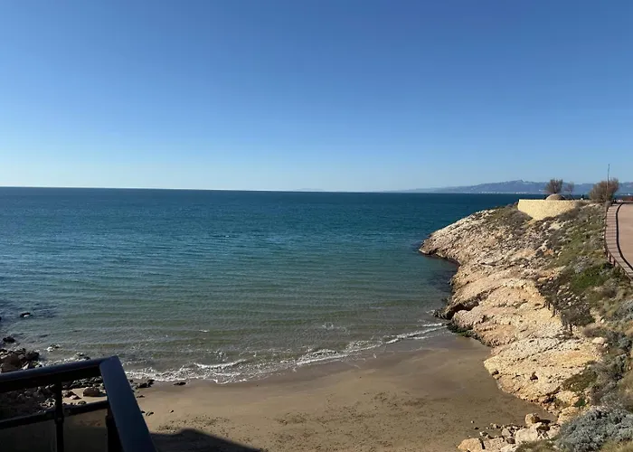 Cala Llenguadets Palmyra 살루