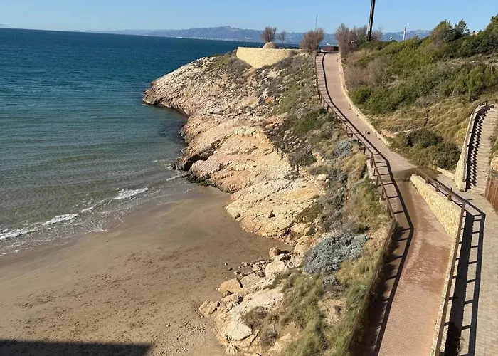 Cala Llenguadets Palmyra 살루